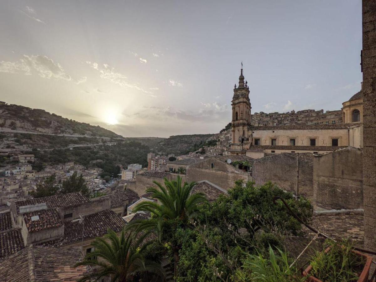 Casa Sipione Papa Bed & Breakfast Modica Exterior photo