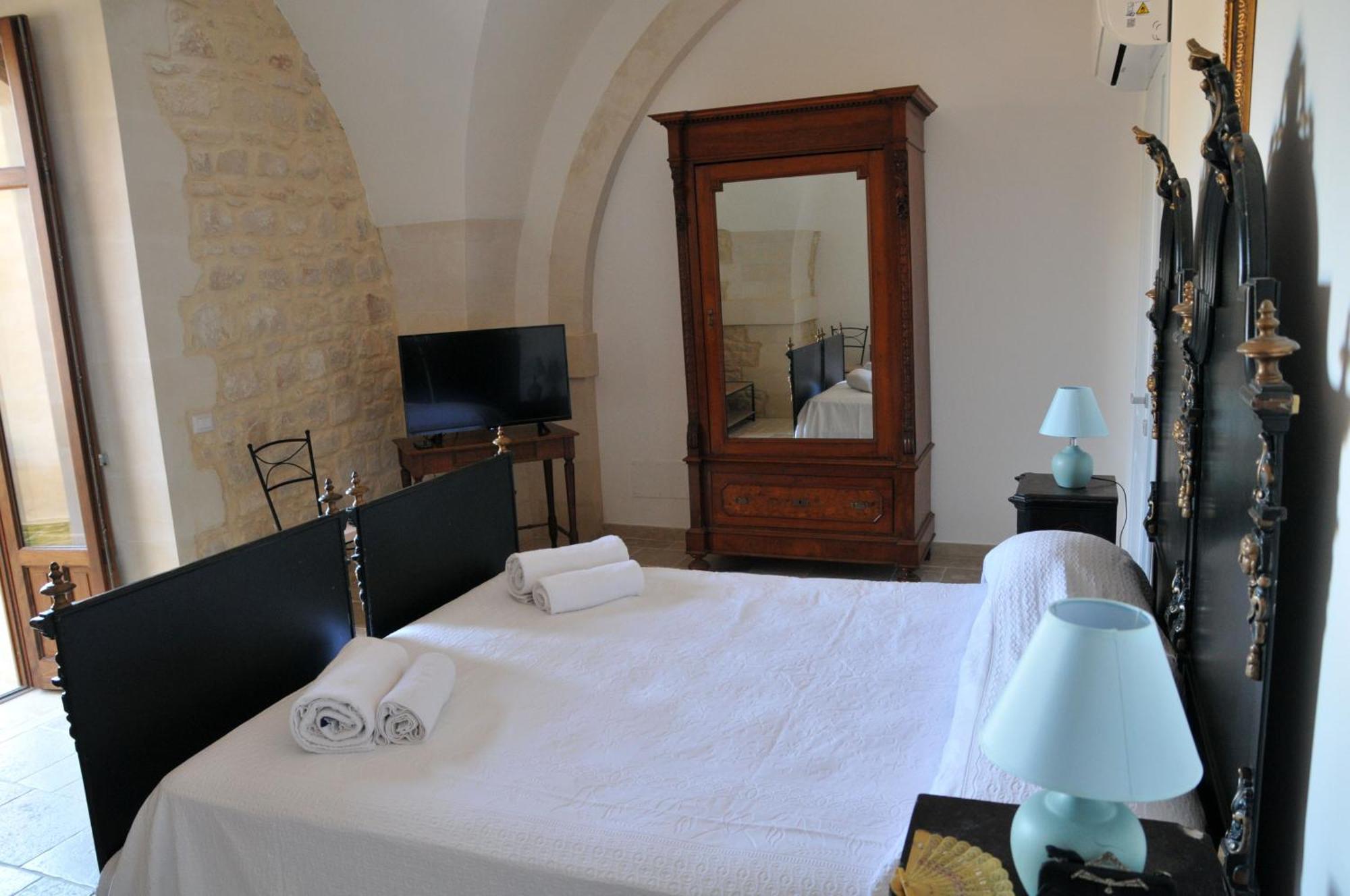 Casa Sipione Papa Bed & Breakfast Modica Exterior photo