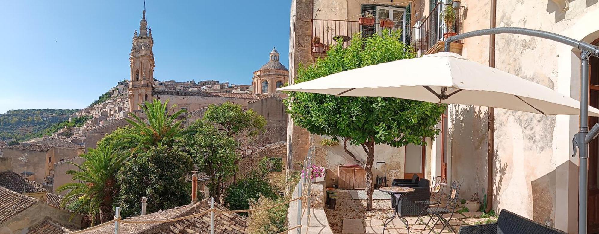 Casa Sipione Papa Bed & Breakfast Modica Exterior photo